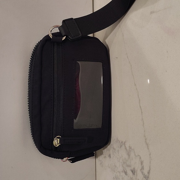 Black Clutch wristletwith Detachable Canvas Strap Multiple Zip Pockets NWOT - Picture 6 of 6